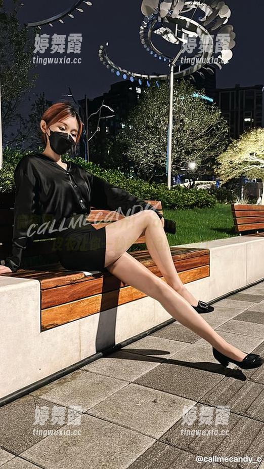 微密圈 - 原图大公开！Callmecandy的皮衣让你一秒钟想起黑暗骑士