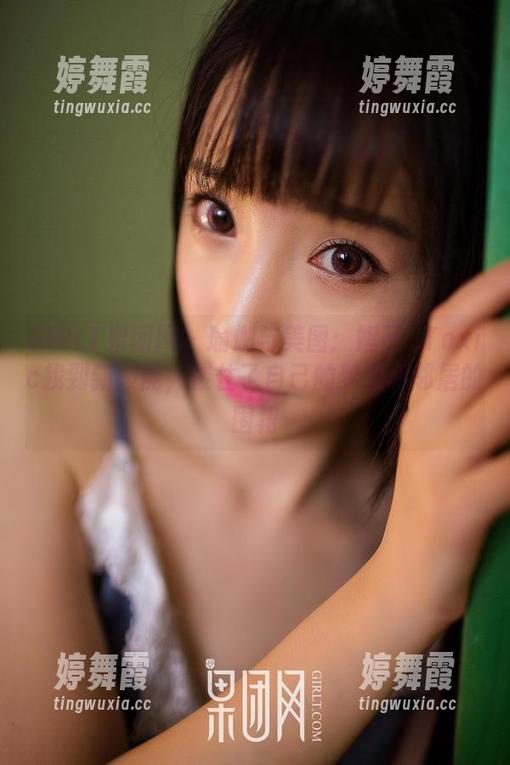 GIRLT果团网 - 瑜伽与美图：妲己_Toxic找到新技能，搂住了自己的梦想和邻居的围裙