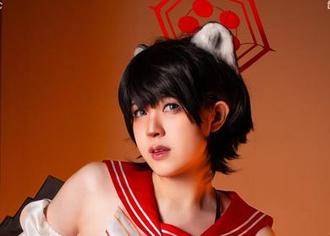 当Hatori Sama变身2B警官,图集里藏着多少故事?