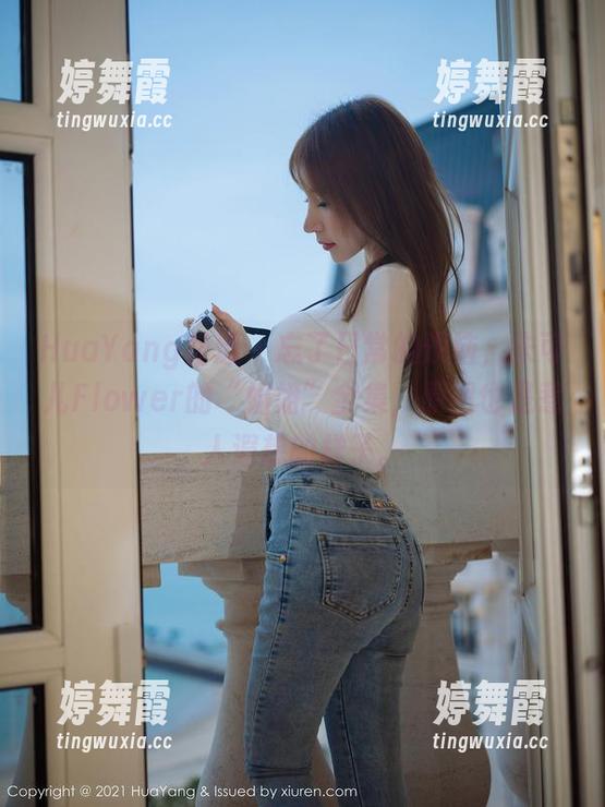 HuaYang花漾 - 忘了日常的烦恼，朱可儿Flower的“姐姐”全集，原图也是惹人遐想的样子。