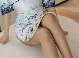 HuaYang花漾 - 图册中的比基尼:看,欧阳LuLu又让海风为她打Call了