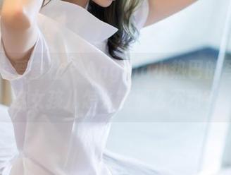 IMiss爱蜜社 - Angela小热巴的写真,这女孩儿怎么能那么不羁?