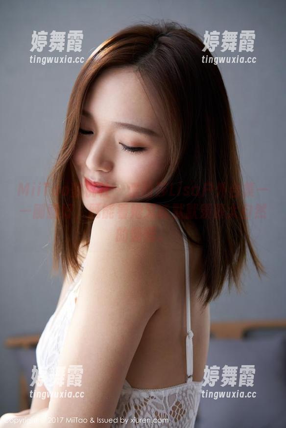 MiiTao蜜桃社 - 爱丽莎Lisa户外合集——刚刚好，既能看她又能默默羡慕大自然的慷慨。