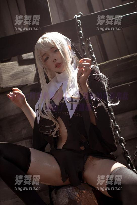 NinJa阿寨寨 NinJa阿寨寨说温柔,下载她的写真集就像偷了一颗甜糖