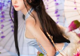 关注Shika小鹿鹿的最新图包,看她如何用“富贵花”揭示人生真谛,各种“嗨”点就在这里!