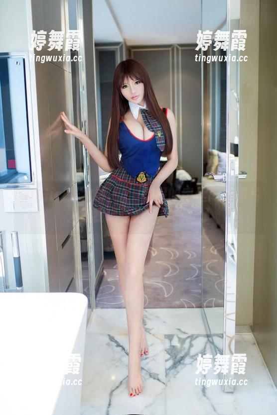 TuiGirl推女郎 - Yu佳妮的肉丝高清照片，连我自己都快要脸红了