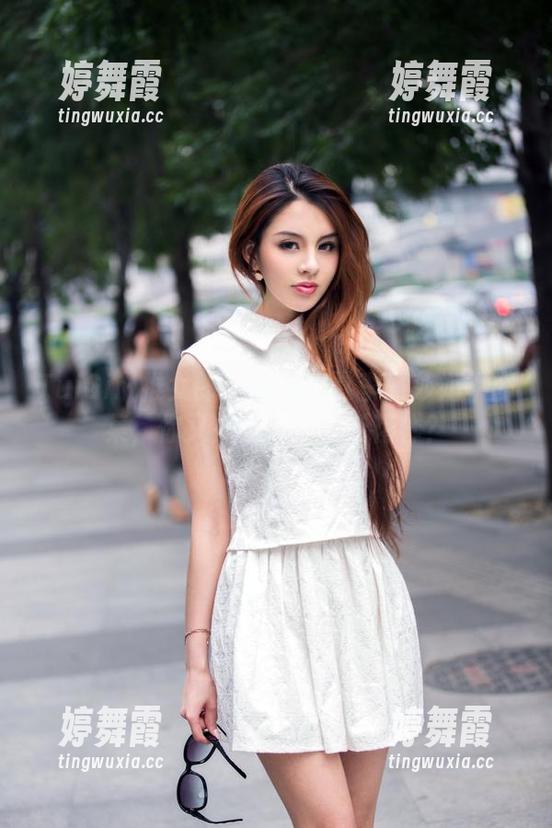 TuiGirl推女郎 - 在线欣赏李丽莎奶牛图集，你又捣鼓出什么新花样？