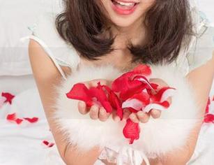 UGirls尤果网 - 下载Miko马欣悦的吊带写真,就像俯瞰前方的悬崖,疯狂又刺激