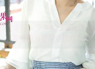 UGirls尤果网 - 少女的气息从哪儿飘过来,福利图集在乔依琳这儿呢