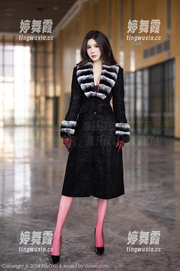 XIAOYU语画界 - 李丽莎的礼服更新，原图抖音三秒看完，我只能以后再说了！
