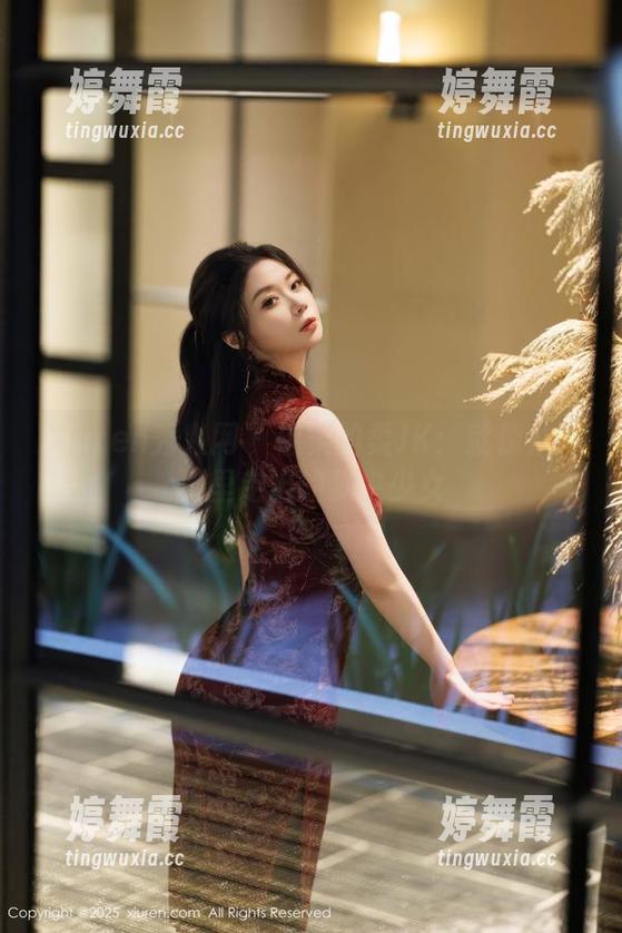 Xiuren秀人网 - 温柔的柔JK：就像从网盘里走出的梦中少女