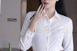 Xiuren秀人网 - 上半身运动,下半身懒惰,甜七七的美图分享来了!