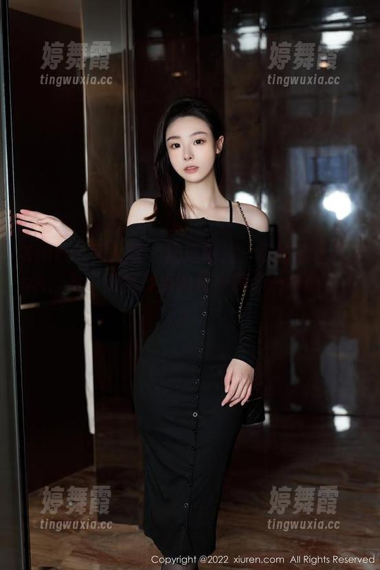 Xiuren秀人网 - 精选图片：厨娘萌宝儿BoA，为了美食付出的和小疯子一样的努力！