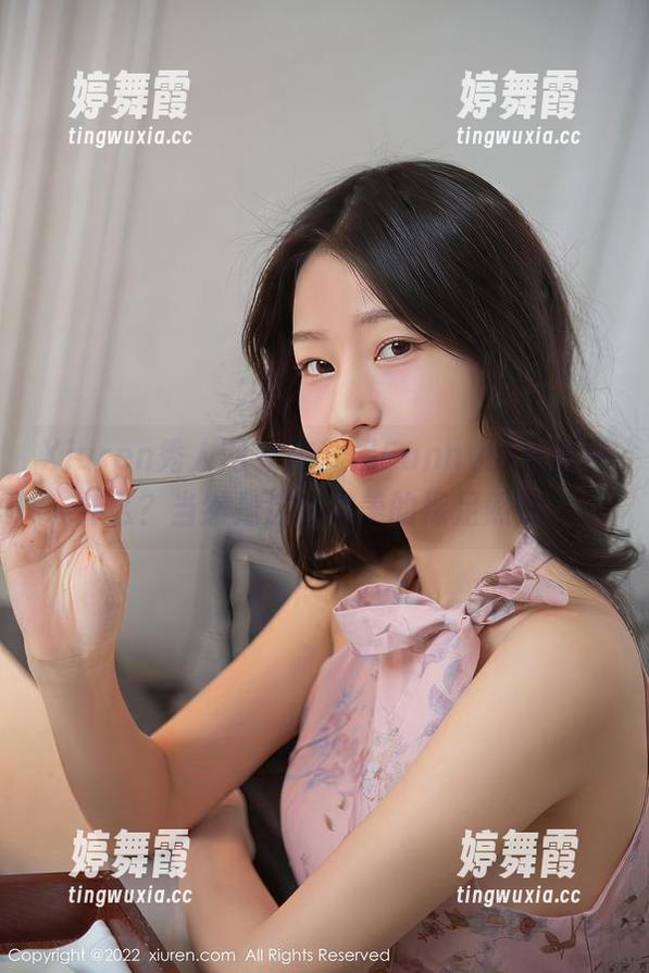 Xiuren秀人网 - 陈梵妮Fanny的资源是什么？当然是这组绝美的裸足照片！