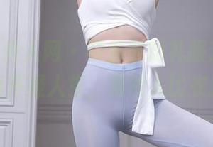 Xiuren秀人网 - 黎苏苏的礼服套图,一时间让我怀疑人生,果然人比衣服重要?