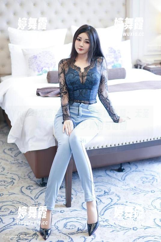 YouMi尤蜜荟 - 娇喘JC穿的套装：无圣光之下，有多少真相与谜团