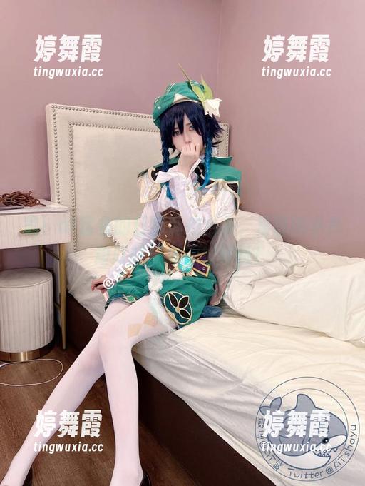 瞧！at鲨鱼的日常私拍合集，里面的小片段叮叮碰撞得好好玩！