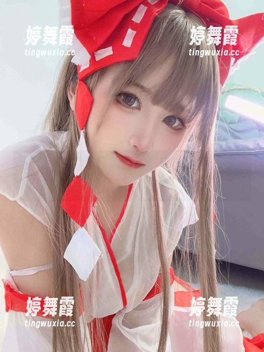 三度_69的浴缸，照片里的水波荡漾着细腻的思绪