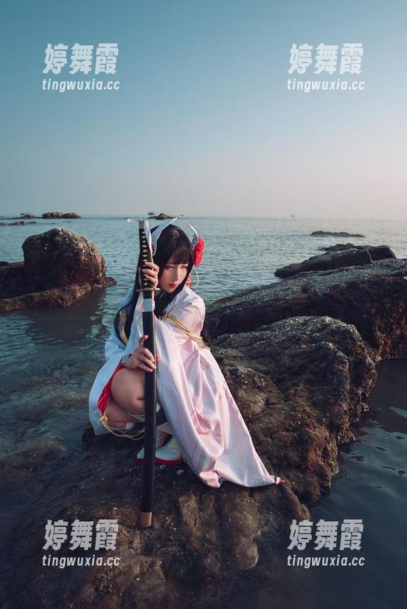 九曲Jean的蕾丝原图，今天你在线了吗？别瞧别人再盯着我！