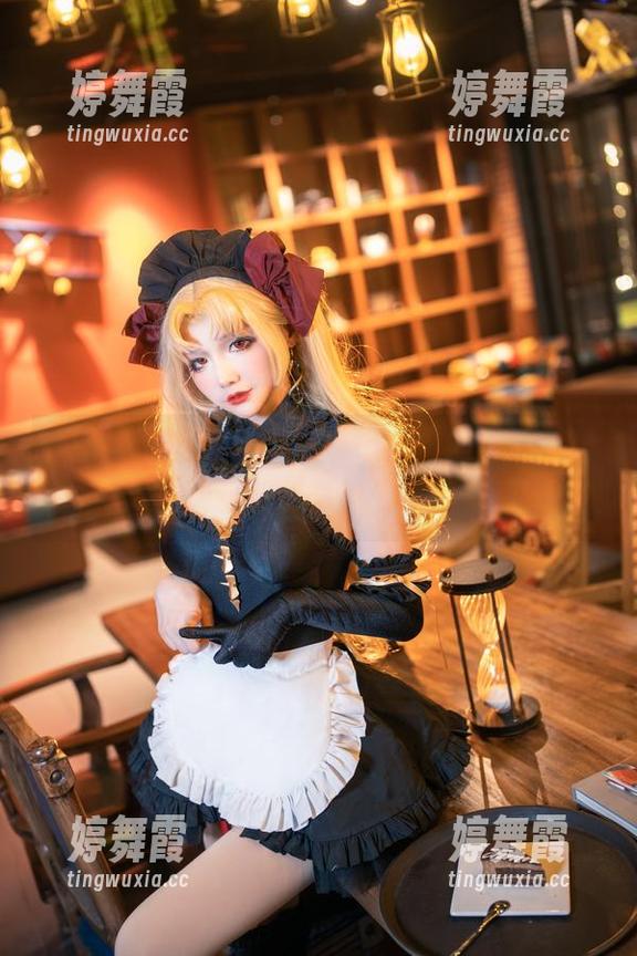 仙九Airi 套图与音乐的乱撞,仙九Airi的闪灵音乐会,这头和那尾好像没那么相干~