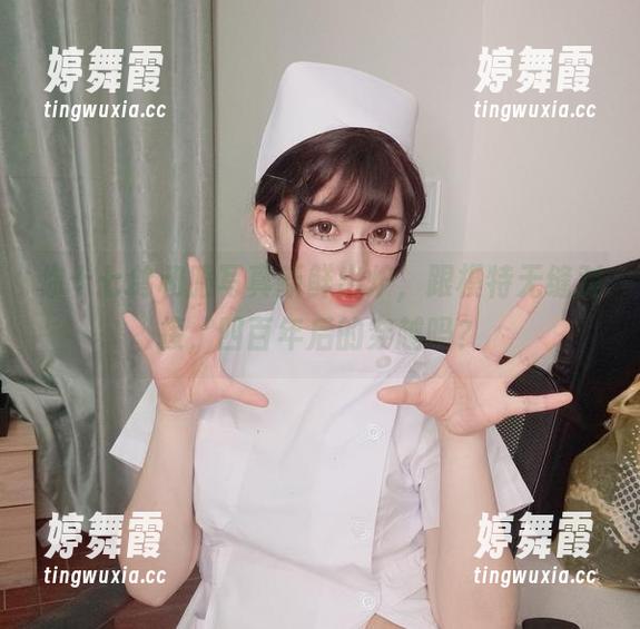 你十七鸽和服写真新鲜出炉，跟模特无缝对接，四百年后的穿越吗？