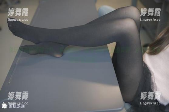 兔玩映画的透明女仆，黑色旗袍，还有那图包里的资源，你们究竟有哪些想法啊？
