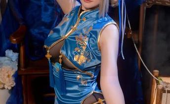 原图新发现,前羽_rr的柴郡魔术师好像有点不一样?