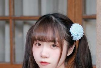 体操服少女重磅来袭,可可小白兔的情人节套图,果然有种让人想多看几遍的魔力。