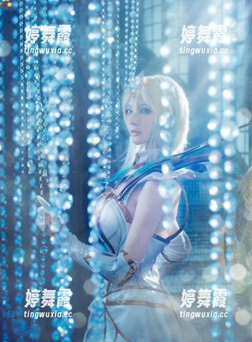 在下萝莉控ii带你见见学妹，全套内容直接下载，不然你可能会后悔哦！