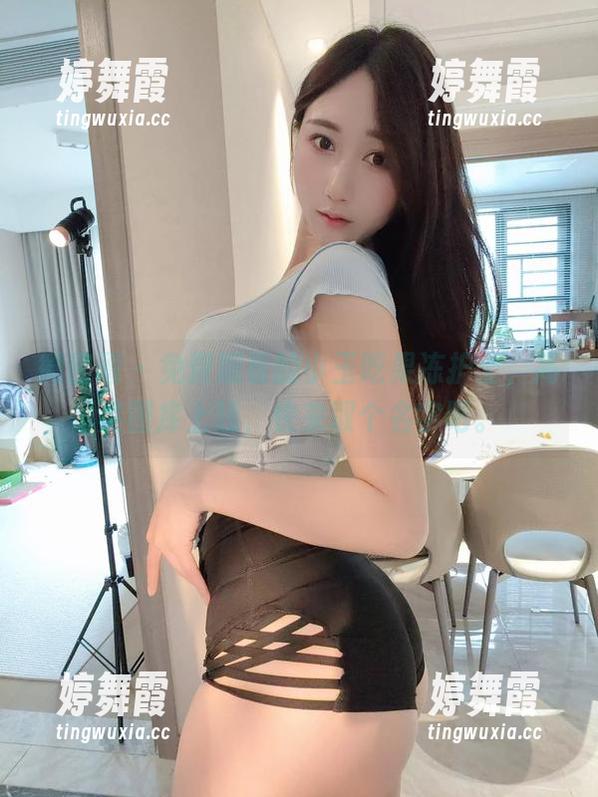 微密圈 - 免费观看的小玉吃果冻护士，高清图库上线，快来取个名字吧。