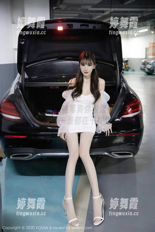 尤蜜荟 - 这组旗袍写真你敢信是宋KiKi穿的？图集的每一张都在干扰我的判断。