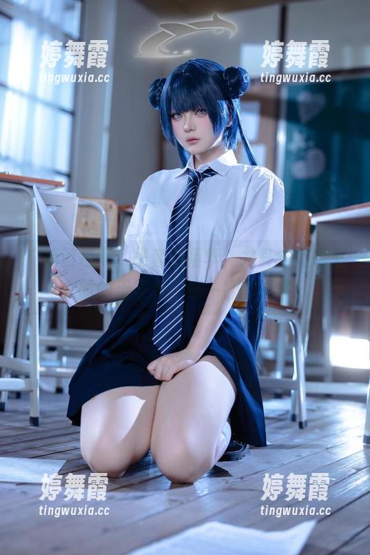 “蔚蓝档案”是套图精华，尤其屿鱼版兔女郎的无圣光，来一打都不够！