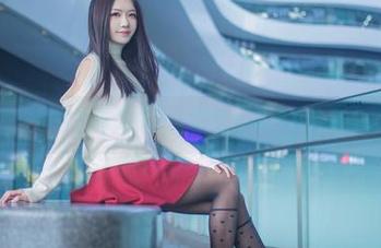 希希_啾穿睡衣的最佳状态,原图和照片递给你慵懒的气息
