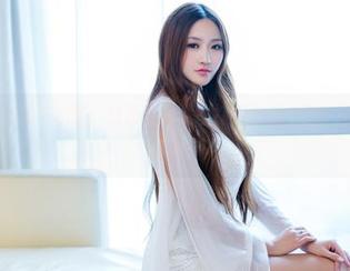 推女郎 - 网袜与吻熙：这画面，我敢打赌你想多了，精选图片等你看！