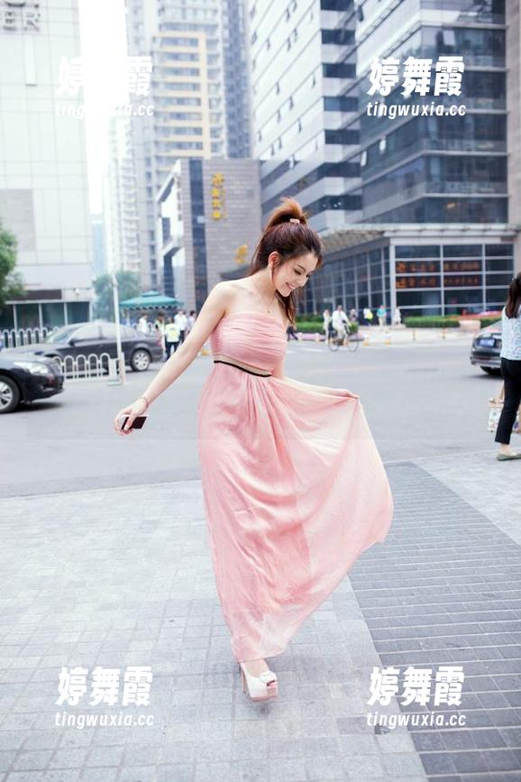 推女郎 - 这不是一张普通的全套写真——潘娇娇与天使之间的细腻关系。