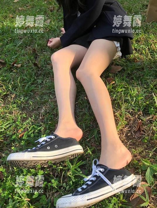 微密圈 - 图包分享：无敌哒小姨妈的微信朋友圈系列，下载前最好对照好心脏！