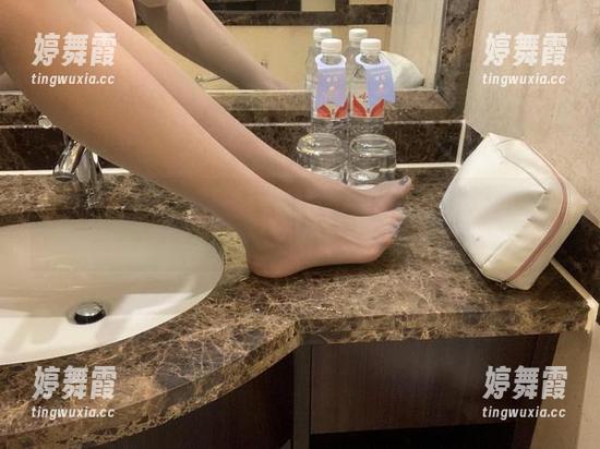 微密圈 - 怎么能不爱桃脱了的双人作品？特别是他们的表情和你永远学不会的那种气质。
