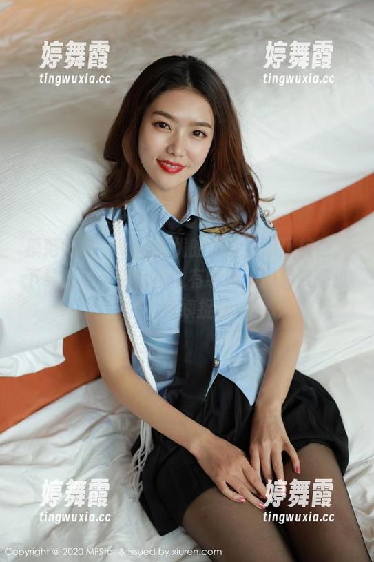 模范学院 - yoo优优的全套学院风校服，下载后请确保身边没有学姐，避免被路过的老阿姨捉住！