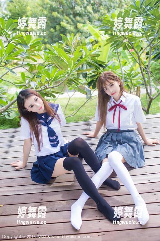 爱蜜社 - SOLO-尹菲这一组粉色写真，无圣光效果太魔性，没办法一眼看完！