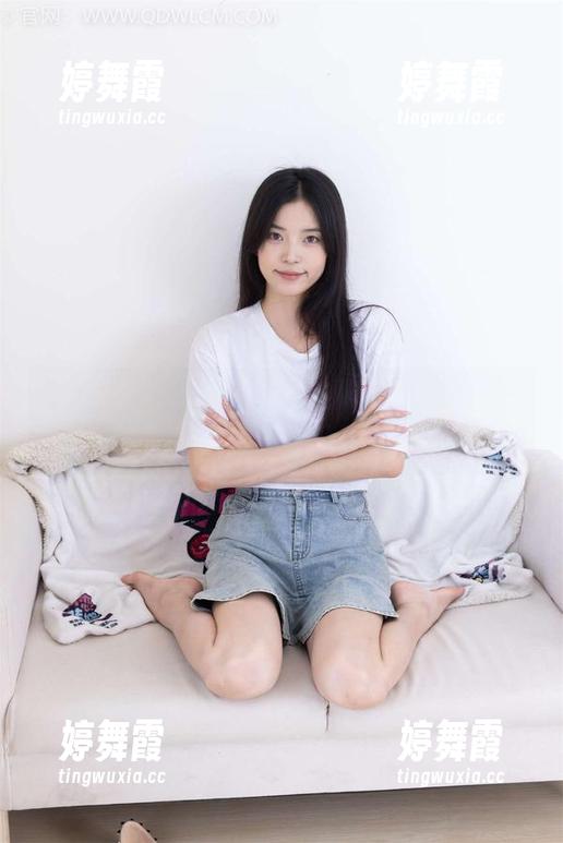 物恋传媒 - 小昭的拼尽全力：在线图集，运动照里藏着我把自己弄得多狼狈！