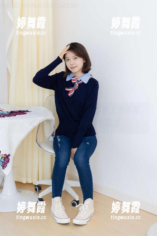 物恋传媒 - 免费原图：小晴穿上水手服，青春气息扑面而来，别错过。