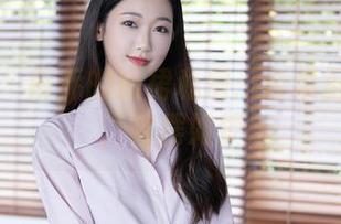 秀人网 - 南乔的短裙私房:合集里的时光,裙摆如梦