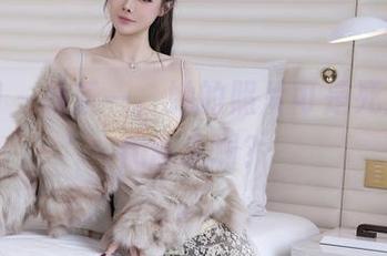 秀人网 - 林乐一,她的照片可是死库水的代言人啊?
