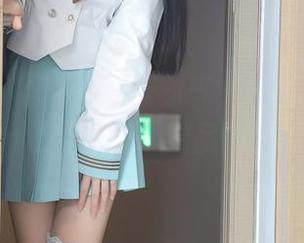秀人网 - 当甜美变成霸气,棉花糖Candy的“女王”作品集登场