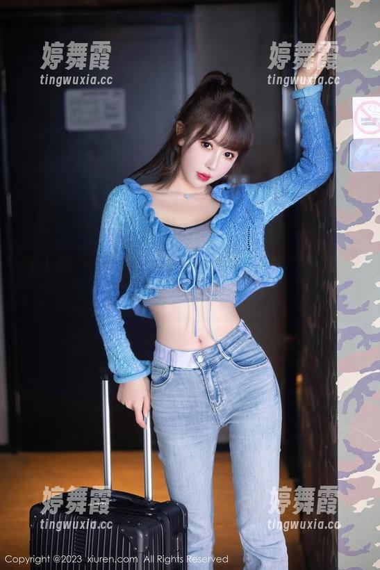 秀人网-白芷yy 秀人网 - 白芷yy与黑丝的‘事故’,完整图集都在这里