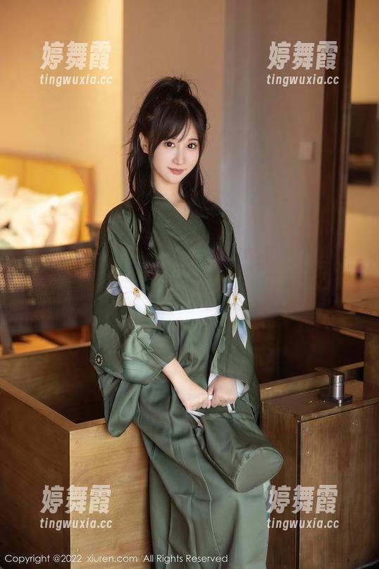 秀人网 - 兔女郎的另一种时髦，金妍兮Saki私人写真合集，错误的服装指南？
