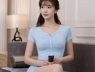 秀人网 - 突如其来的金幼汐Vivian长腿,不借圣光,一个原图就足够。