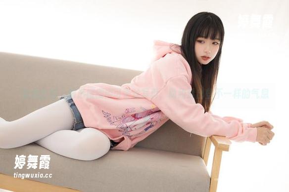 紧急企划 - 精选樱樱樱可蕾丝写真，隐约透出些不一样的气息