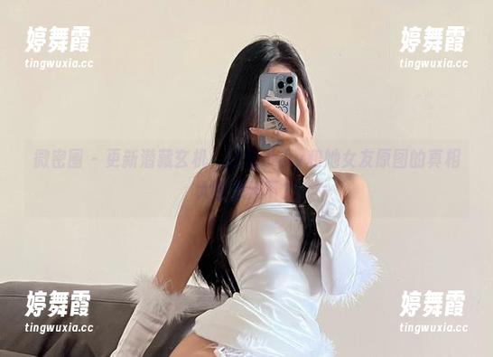 微密圈 - 更新潜藏玄机，纪念小小v和她女友原图的真相大白于天下？