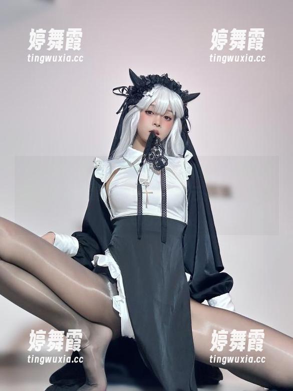 微密圈 - 看聂傲娇的萌妹自拍，写真集里有这种天真吗？就像白白的云朵，让人想飞起来